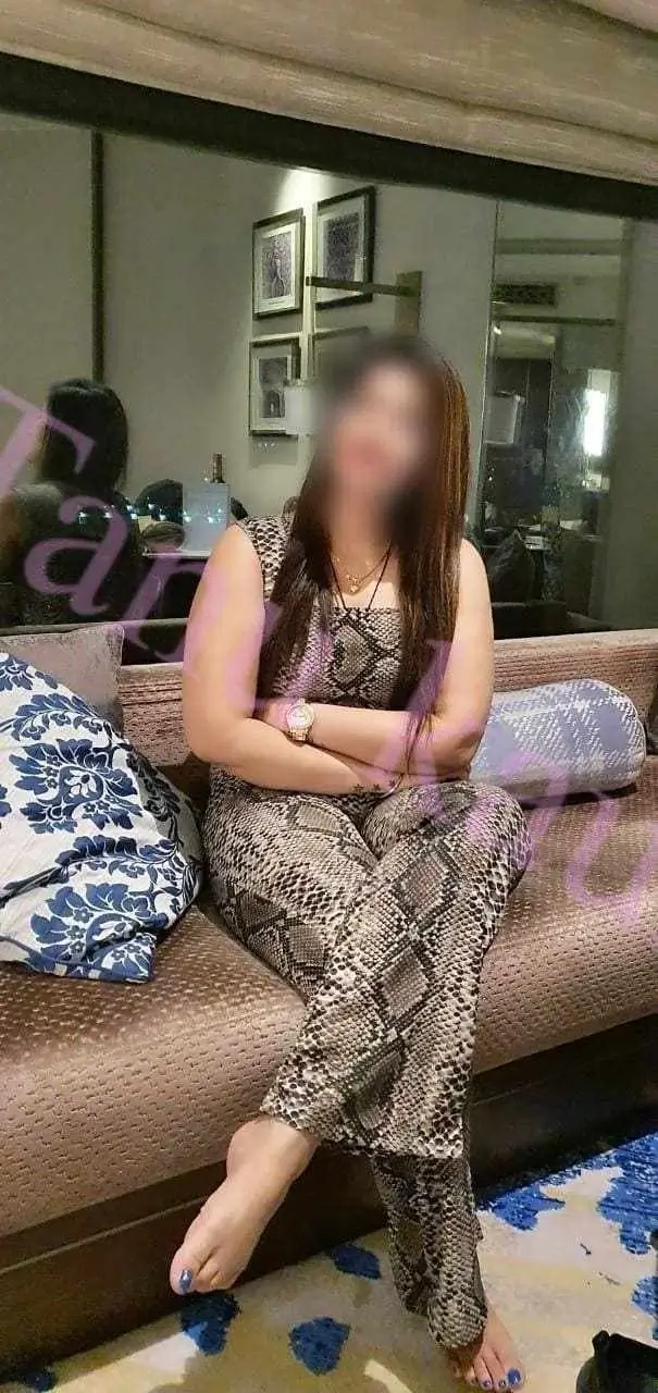 call girls in Bandra